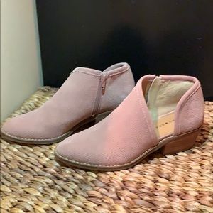 Lucky Brand booties